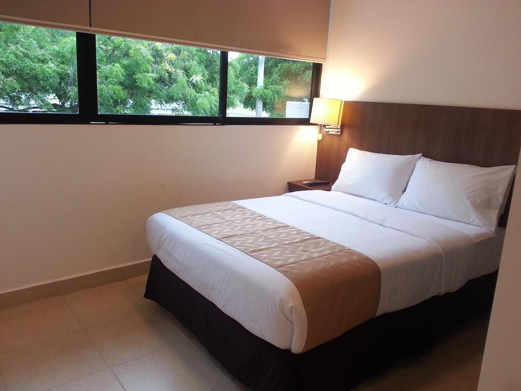 Buenavista Place Hotel Bahia de Caraquez Pokoj fotografie